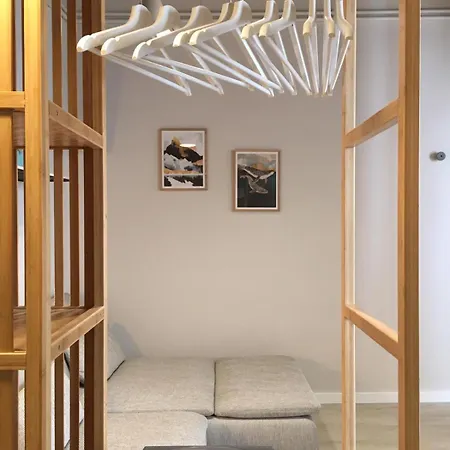 Centrico Estudio Renovado Con Encanto Granada